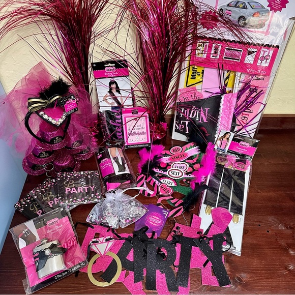 Bachelorette Party Supplies 🎉🍾 - Picture 3 of 12